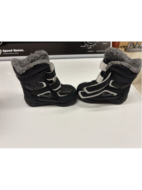 Toddler Snow Boots Size 7